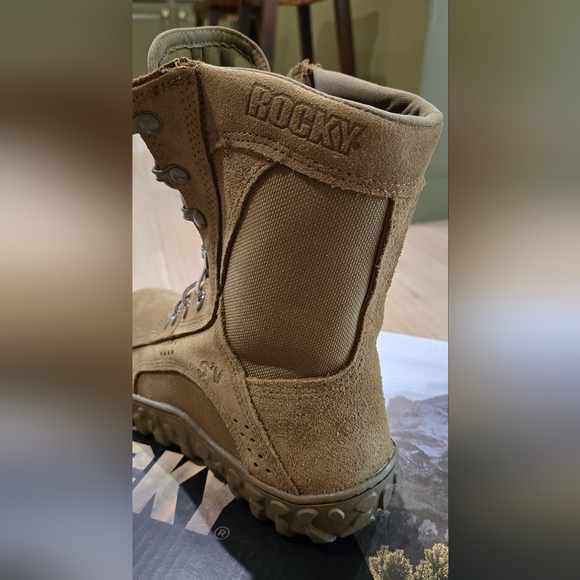 NIB Rocky SV2 Mens Tactical Military Boots - Picture 5 of 10